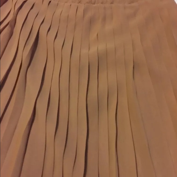 LC by Lauren Conrad Pleated A Line Mini Skirt - Picture 4 of 8